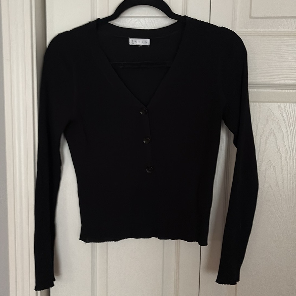 Leith Ribbed V Neck Top - Picture 2 of 5